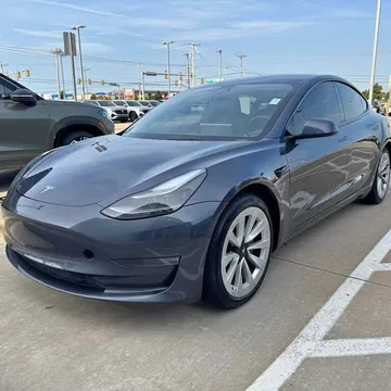 2022 Tesla Model 3 Standard Range