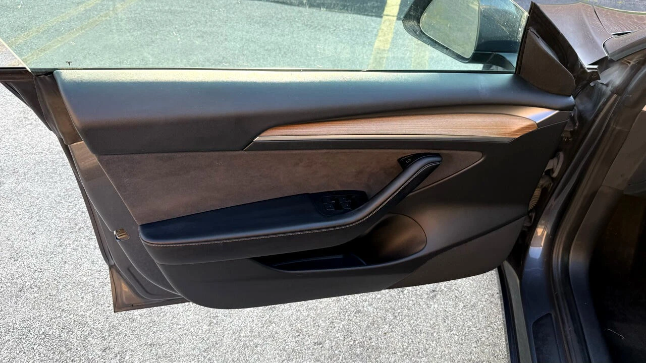 2022 Tesla Model 3 - Image 20 of 21