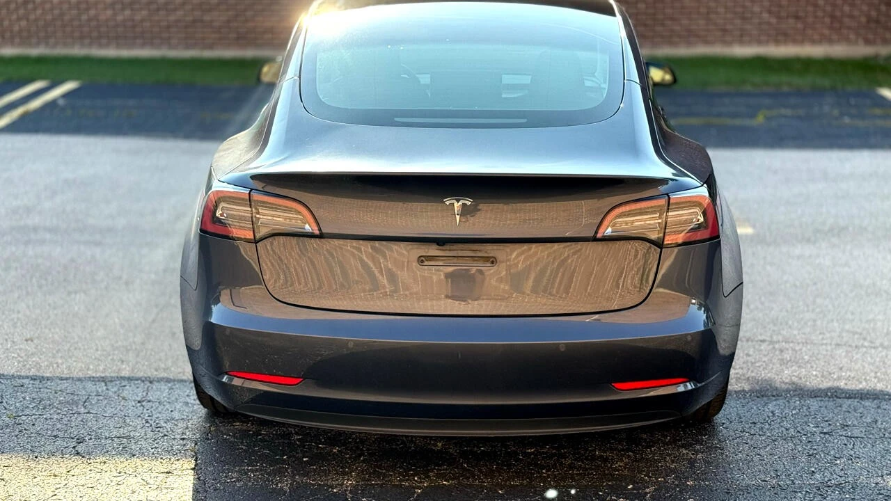 2022 Tesla Model 3 - Image 6 of 21