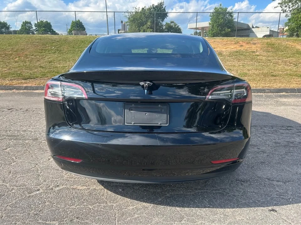 2022 Tesla Model 3 - Image 7 of 11