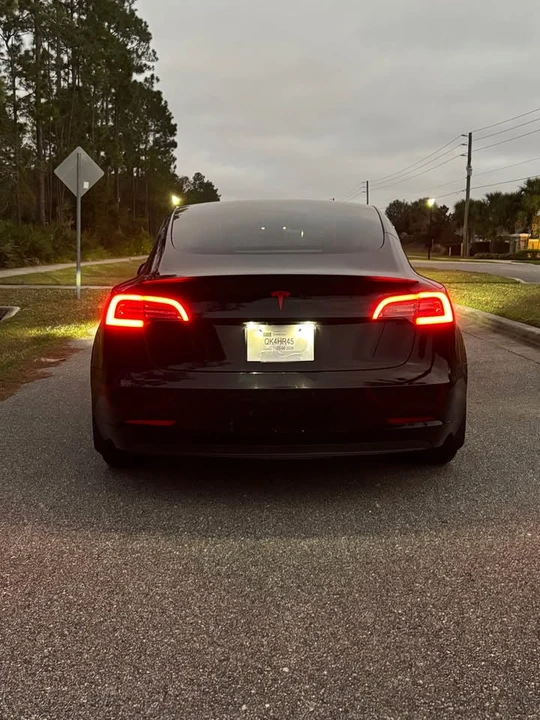 2022 Tesla Model 3 - Image 12 of 20