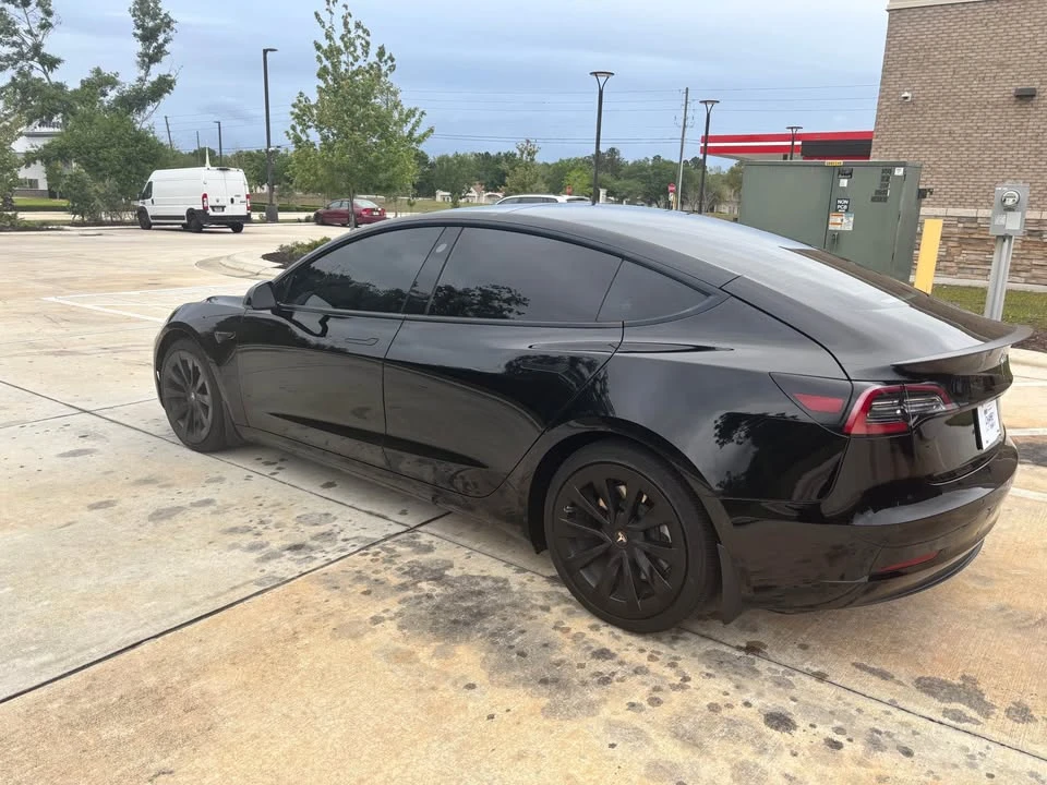 2022 Tesla Model 3 - Image 10 of 20