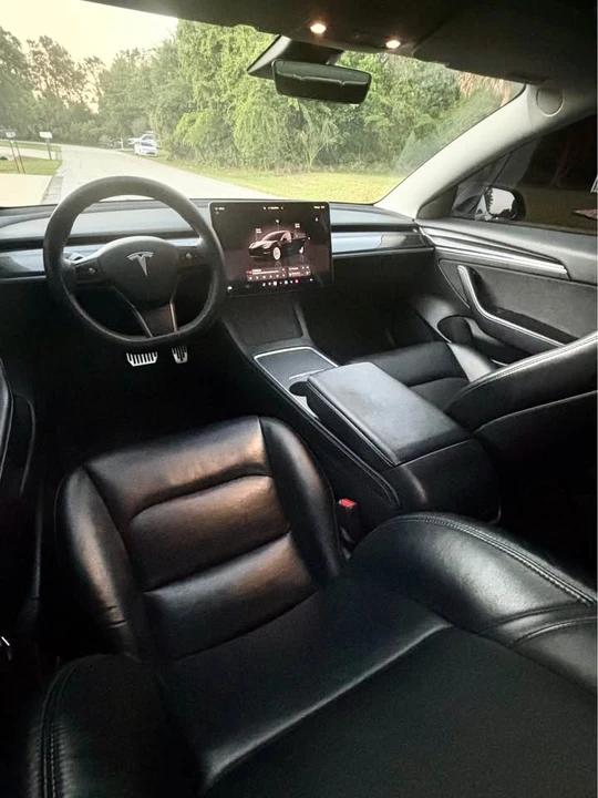 2022 Tesla Model 3 - Image 14 of 20
