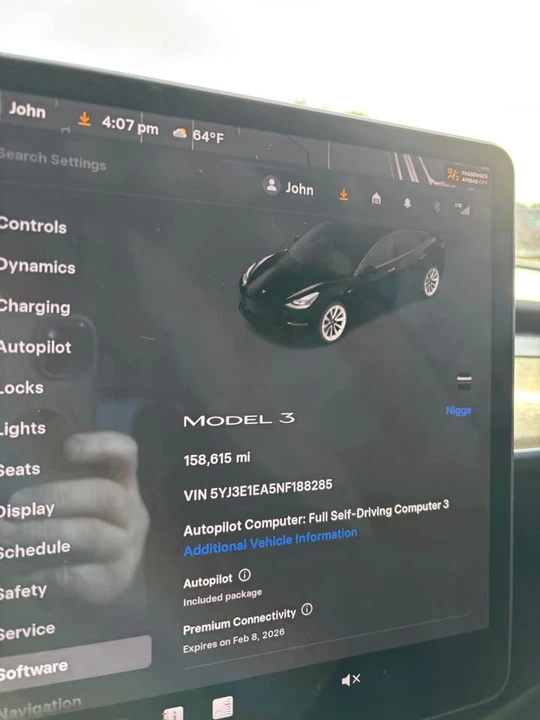 2022 Tesla Model 3 - Image 17 of 20