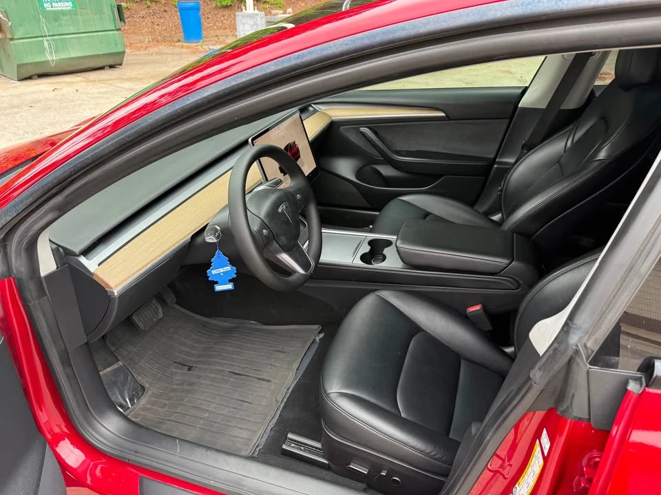 2022 Tesla Model 3 - Image 9 of 18