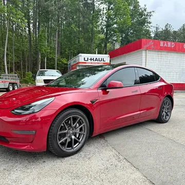 2022 Tesla Model 3 Standard Range Plus