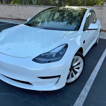2022 Tesla Model 3 Standard Range Plus