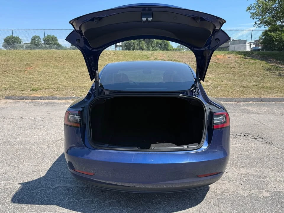 2022 Tesla Model 3 - Image 10 of 16