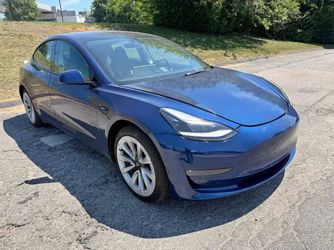 2022 Tesla Model 3 Standard Range