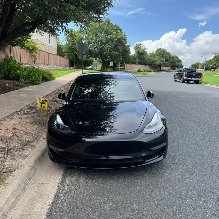 2022 Tesla Model 3 - Image 3 of 10
