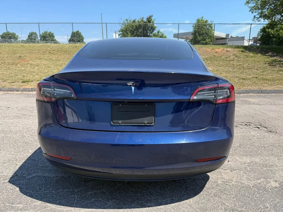 2022 Tesla Model 3 - Image 9 of 16