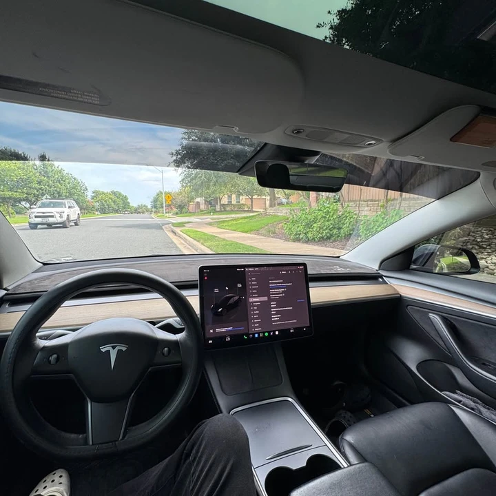 2022 Tesla Model 3 - Image 10 of 10