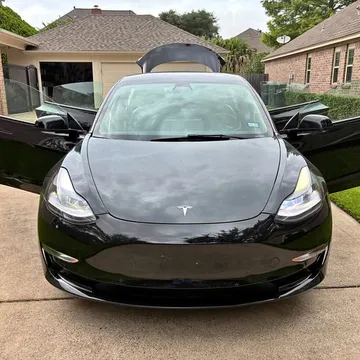 2022 Tesla Model 3 Standard Range