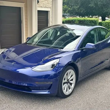 2022 Tesla Model 3 Standard Range Sedan 4D