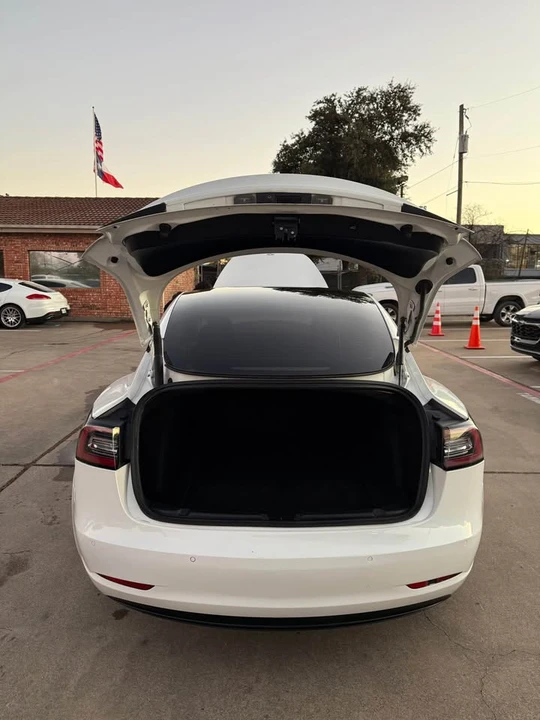 2022 Tesla Model 3 - Image 7 of 16