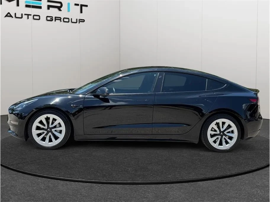 2022 Tesla Model 3 - Image 5 of 20
