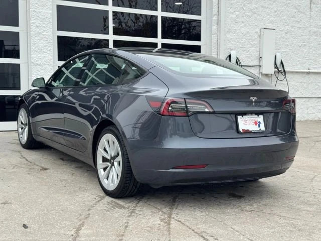 2022 Tesla Model 3 - Image 10 of 21