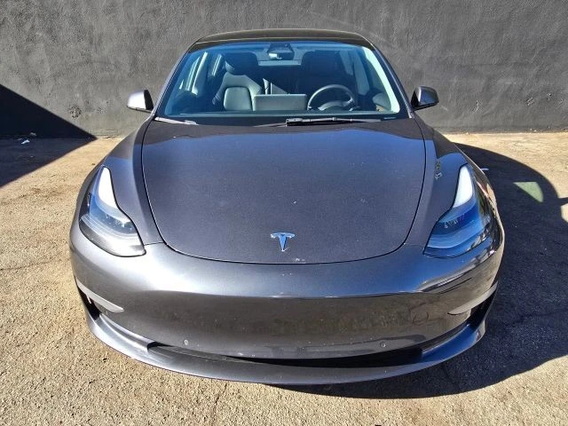 2022 Tesla Model 3 - Image 2 of 21
