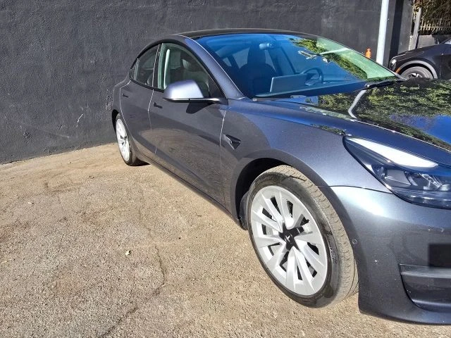 2022 Tesla Model 3 - Image 10 of 21