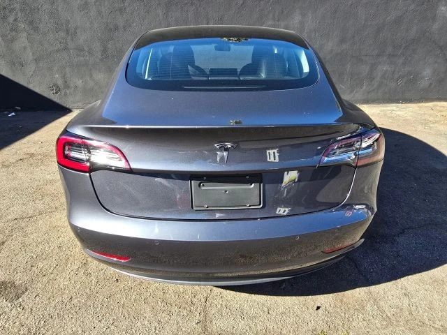2022 Tesla Model 3 - Image 6 of 21