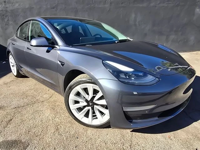 2022 Tesla Model 3 - Image 3 of 21