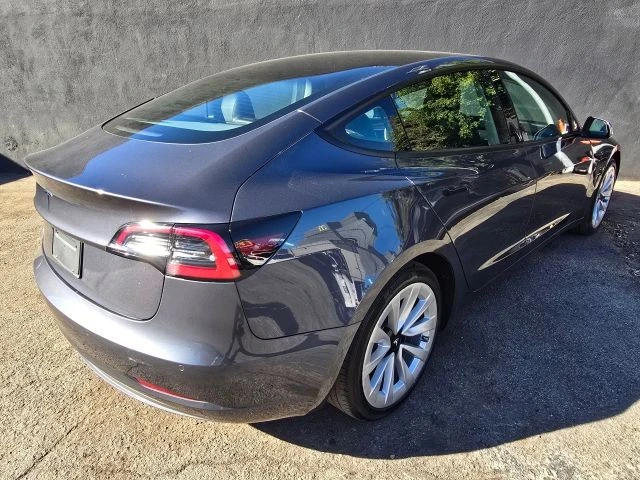 2022 Tesla Model 3 - Image 5 of 21