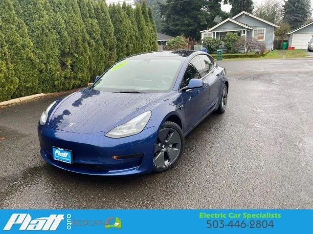 2022 Tesla Model 3 - Image 2 of 21