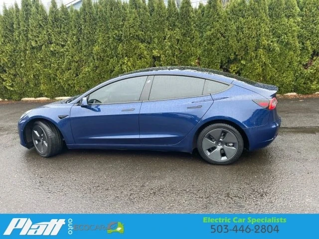 2022 Tesla Model 3 - Image 5 of 12