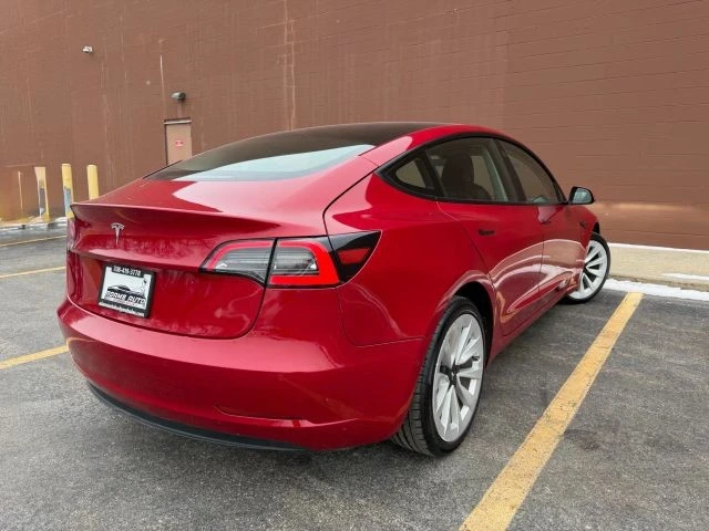 2022 Tesla Model 3 - Image 8 of 21