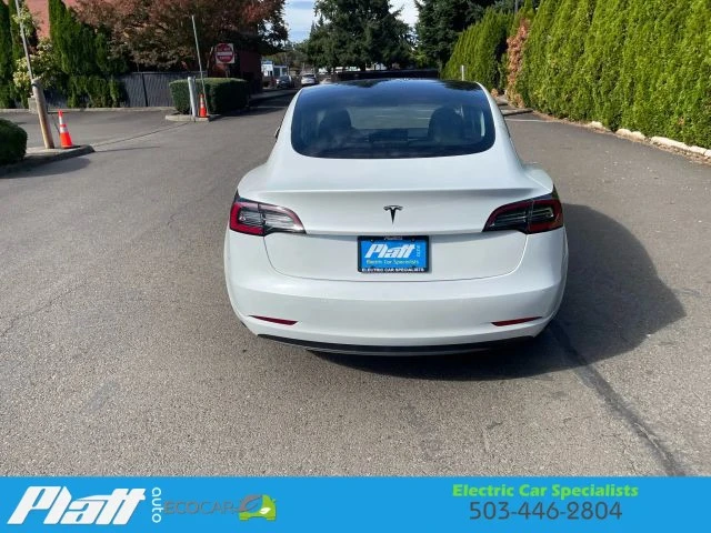 2022 Tesla Model 3 - Image 10 of 21