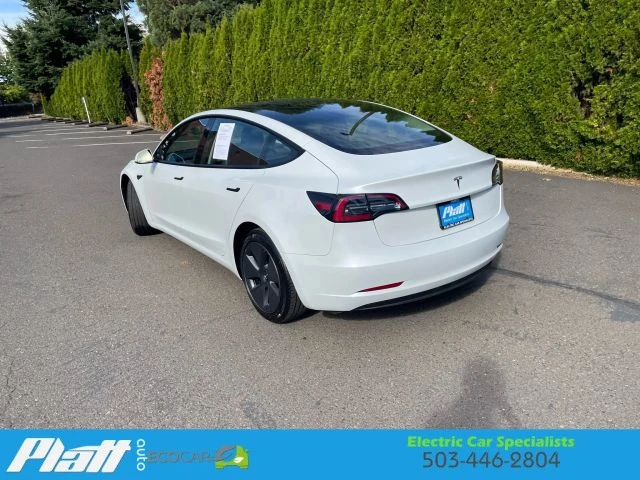 2022 Tesla Model 3 - Image 9 of 21