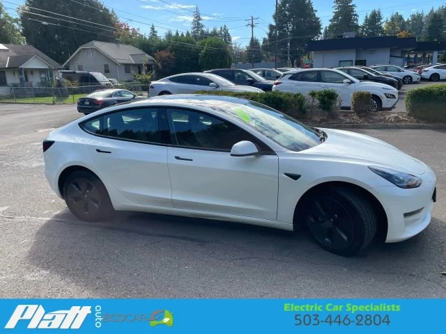 2022 Tesla Model 3 - Image 17 of 21
