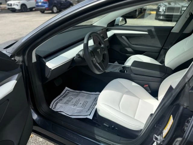 2022 Tesla Model 3 - Image 17 of 21