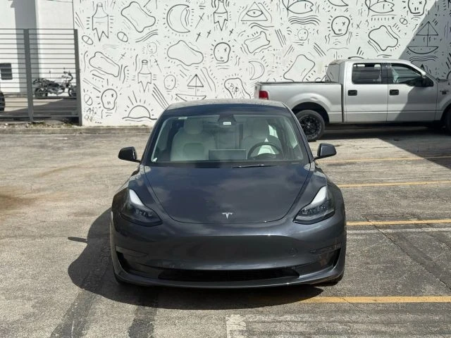 2022 Tesla Model 3 - Image 5 of 21
