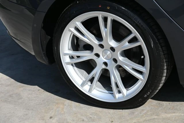 2022 Tesla Model 3 - Image 9 of 21