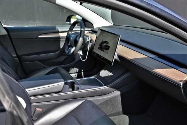 2022 Tesla Model 3 - Image 20 of 21