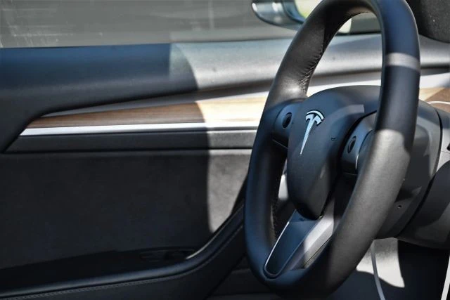 2022 Tesla Model 3 - Image 12 of 21
