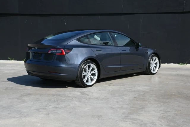 2022 Tesla Model 3 - Image 6 of 21