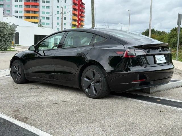2022 Tesla Model 3 - Image 7 of 21