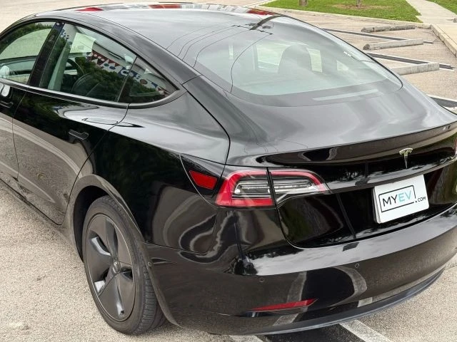 2022 Tesla Model 3 - Image 15 of 21