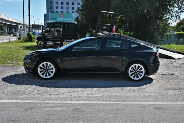 2022 Tesla Model 3 - Image 6 of 17
