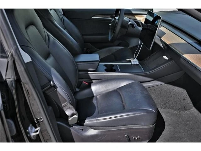 2022 Tesla Model 3 - Image 14 of 17