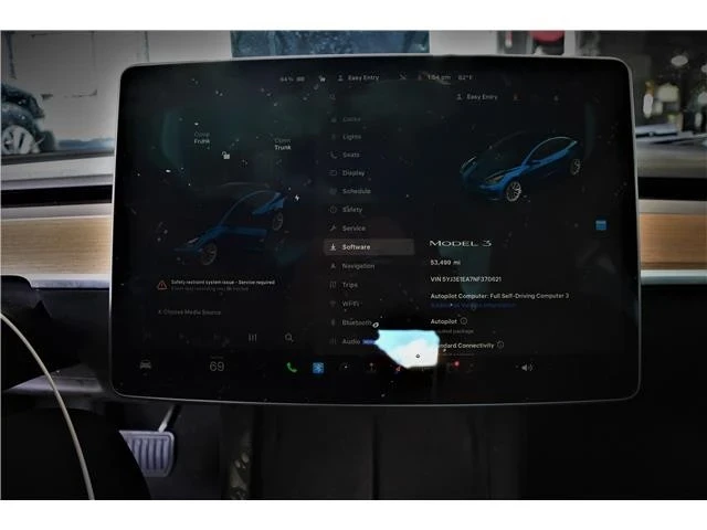 2022 Tesla Model 3 - Image 10 of 17