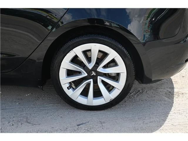 2022 Tesla Model 3 - Image 7 of 17