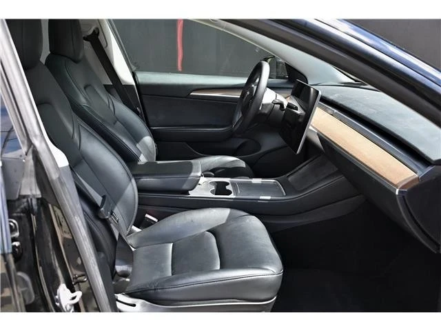 2022 Tesla Model 3 - Image 16 of 21