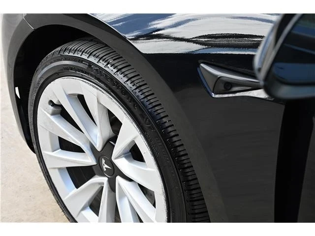 2022 Tesla Model 3 - Image 10 of 21