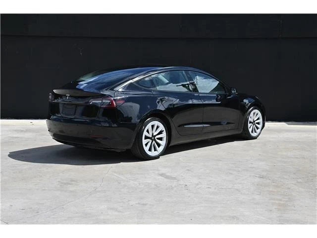2022 Tesla Model 3 - Image 6 of 21