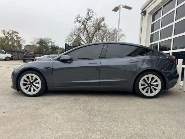 2022 Tesla Model 3 - Image 19 of 21