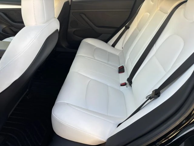 2022 Tesla Model 3 - Image 13 of 14
