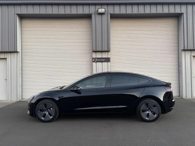 2022 Tesla Model 3 - Image 3 of 14